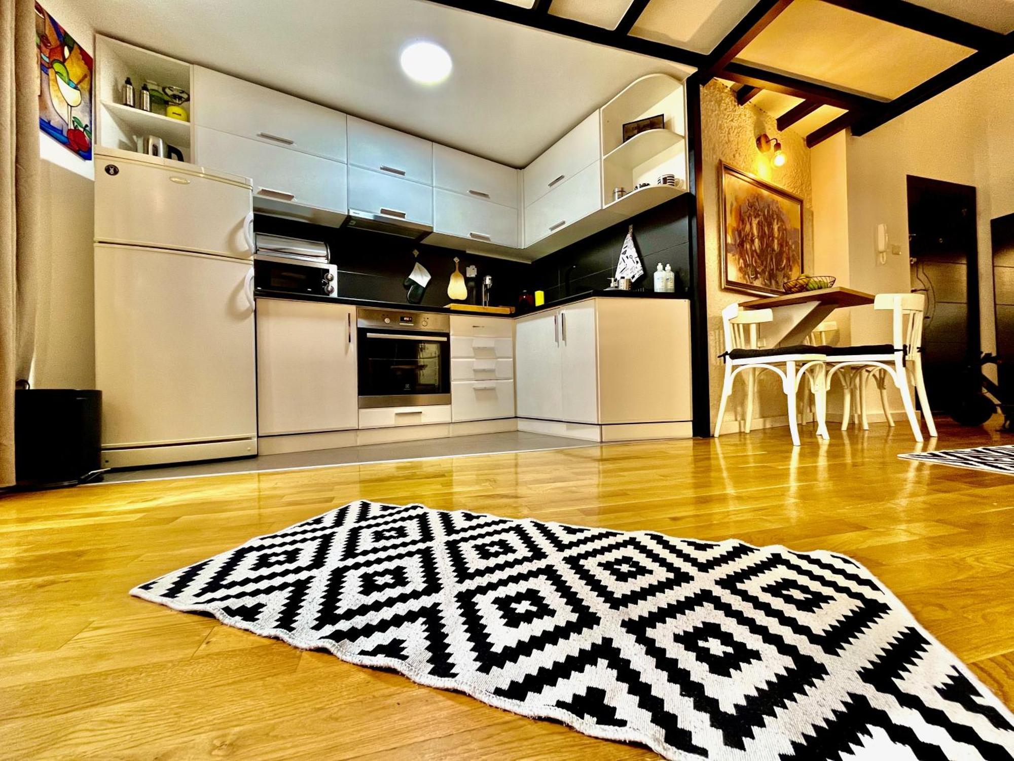 Lifestyle Gallery Apartment Skopje Ngoại thất bức ảnh